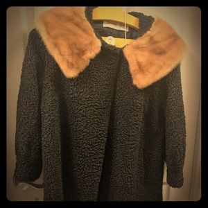 Lambs wool curly black coat
